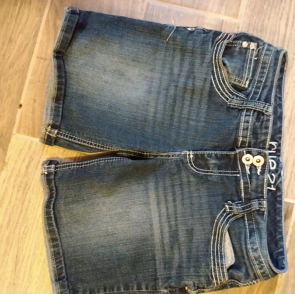 Rue 21 blue jean shorts Size 7/8